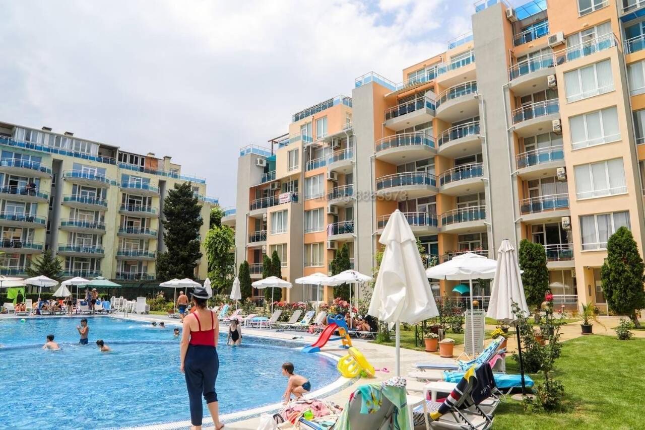 Оазис Ravda Exteriér fotografie